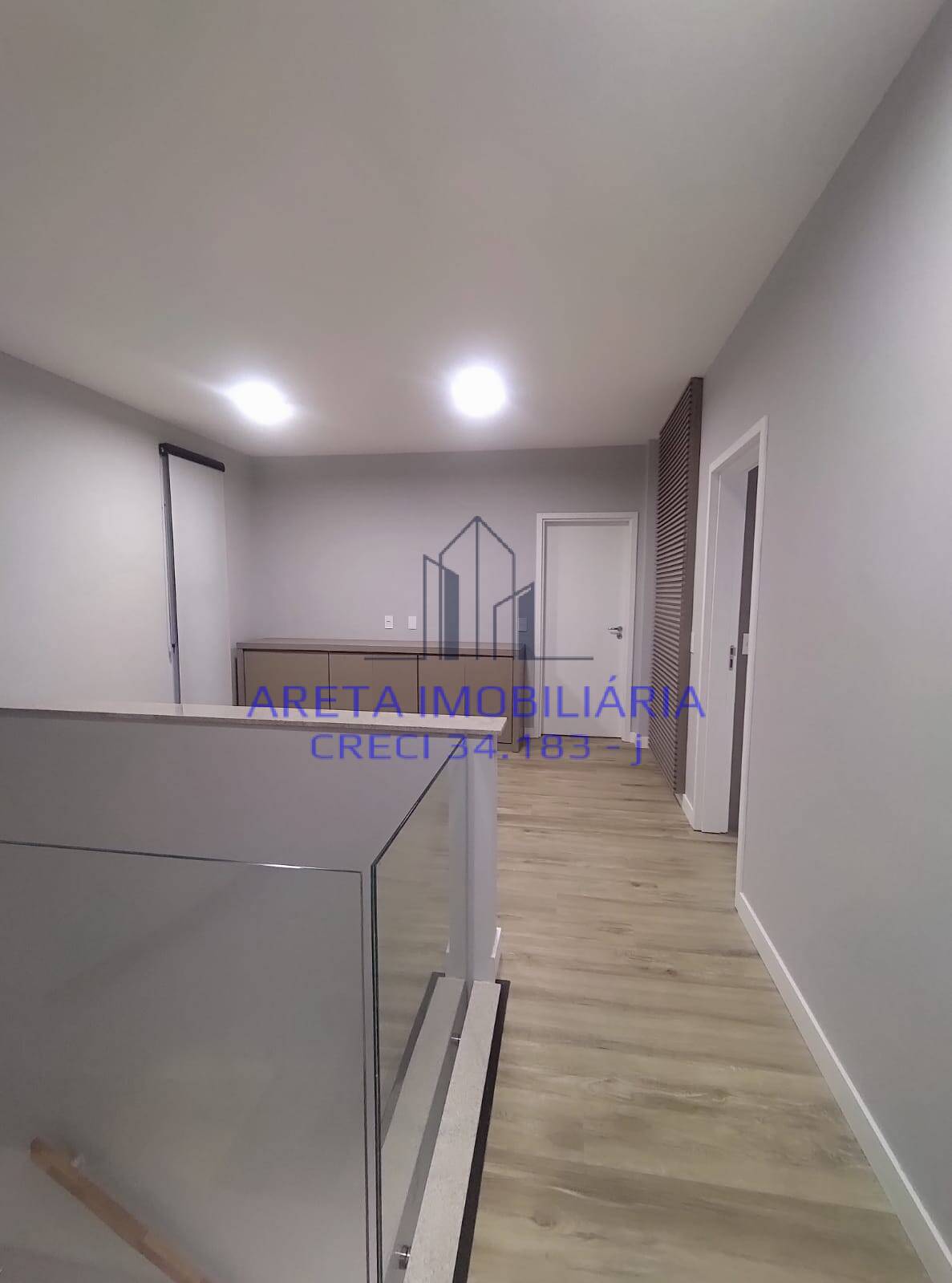 Casa à venda com 3 quartos, 189m² - Foto 14