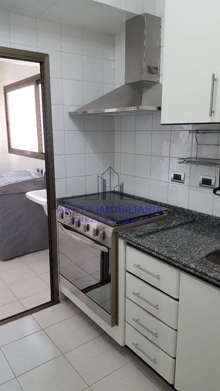 Apartamento para alugar com 3 quartos, 100m² - Foto 5