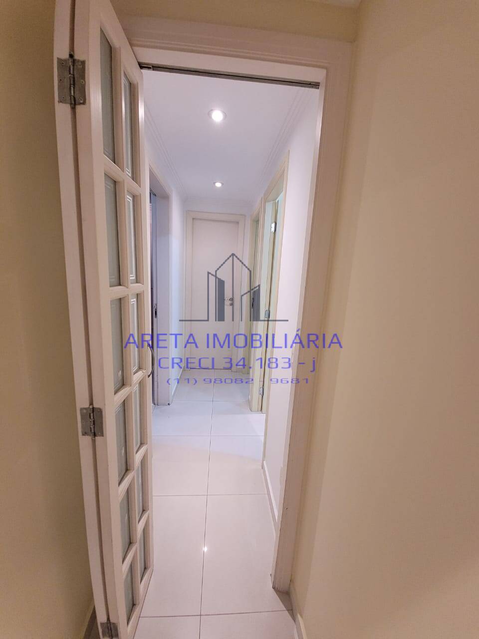 Apartamento para alugar com 3 quartos, 93m² - Foto 4