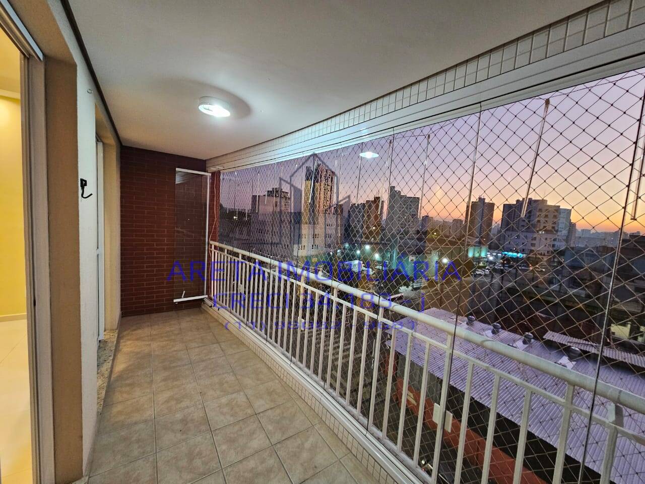 Apartamento para alugar com 3 quartos, 93m² - Foto 1